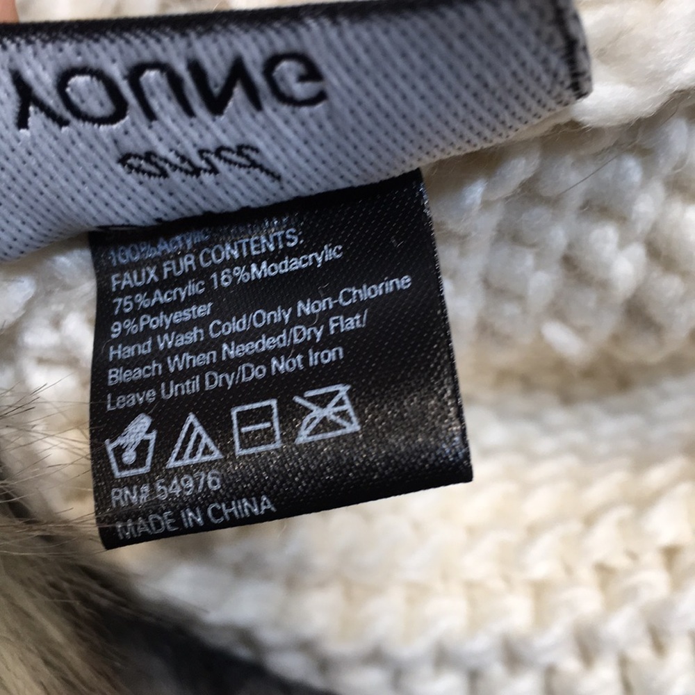 White Hat faux fur NEW - Picture 6 of 8